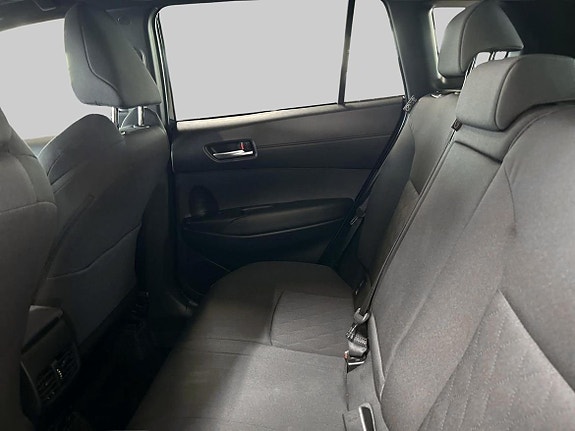 Toyota Corolla Cross 10 of 18