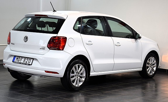 Volkswagen Polo 5 of 5