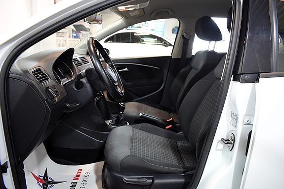 Volkswagen Polo 9 of 18