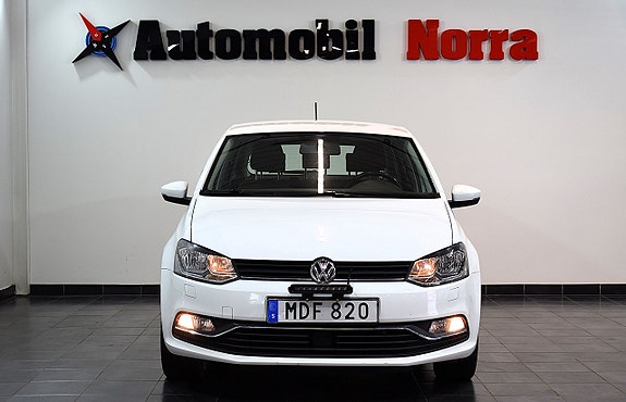 Volkswagen Polo 3 of 5