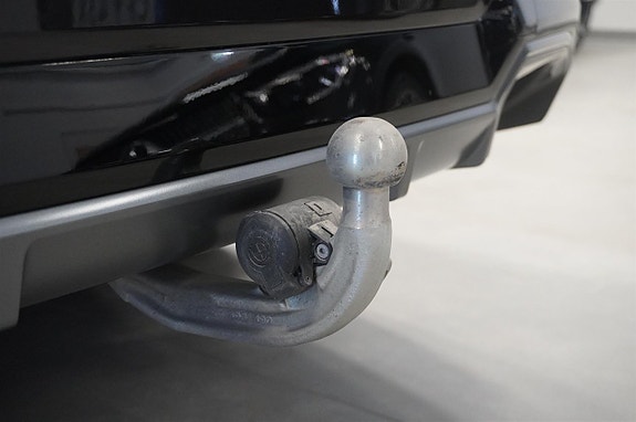 BMW iX3 5 of 24