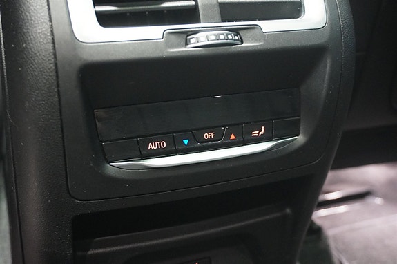 BMW iX3 22 of 24