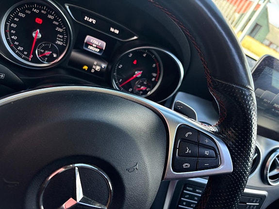 Mercedes-Benz CLA220 d 22 of 30