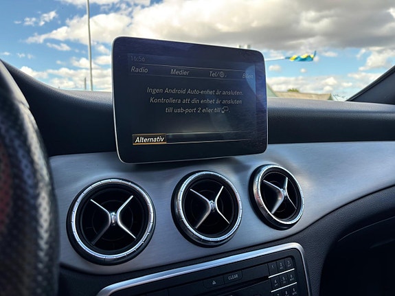 Mercedes-Benz CLA220 d 25 of 30