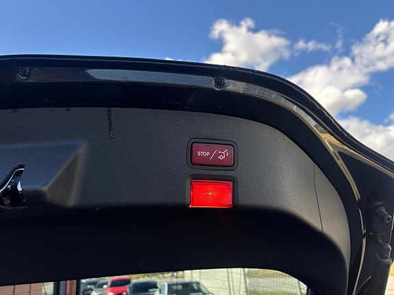 Mercedes-Benz CLA220 d 30 of 30