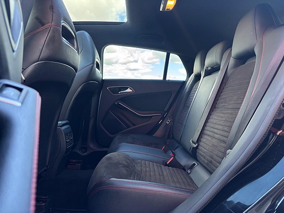 Mercedes-Benz CLA220 d 20 of 30