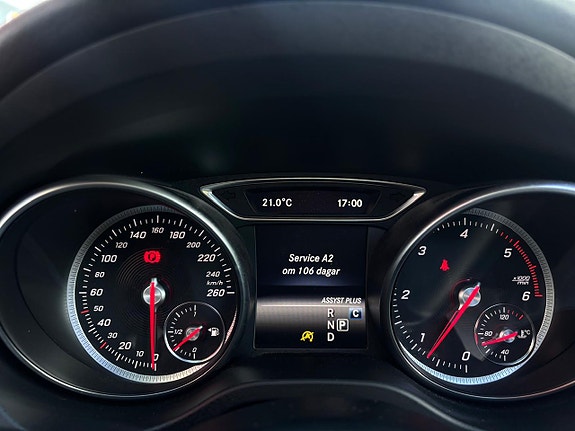 Mercedes-Benz CLA220 d 26 of 30