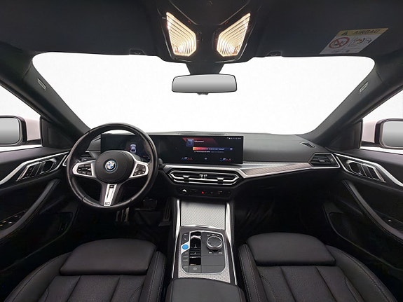 BMW i4 30 of 30