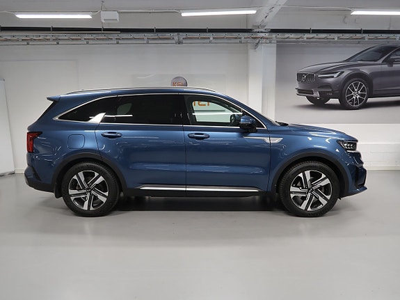 Kia Sorento 4 of 5