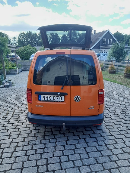 Volkswagen Caddy 2 of 5