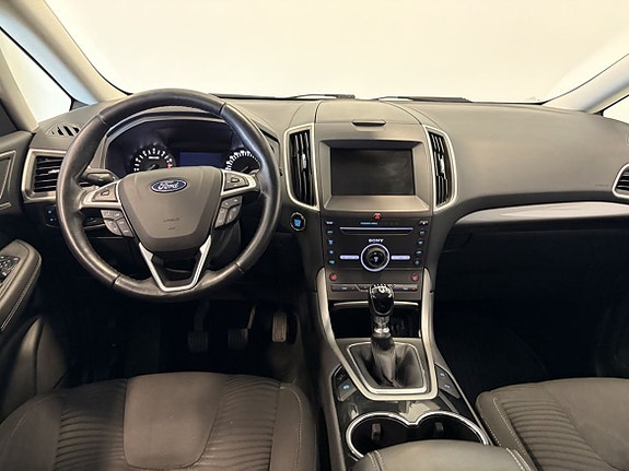 Ford S-MAX 13 of 18