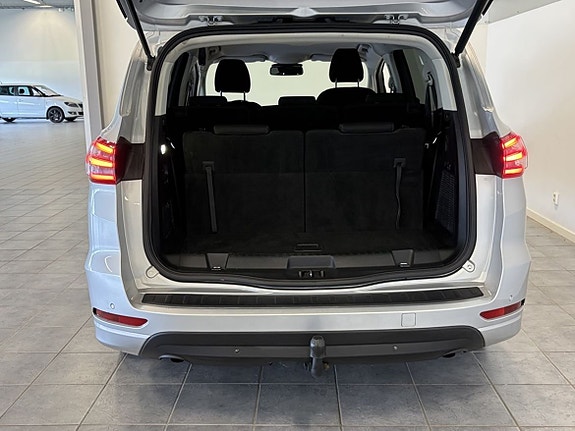 Ford S-MAX 5 of 18