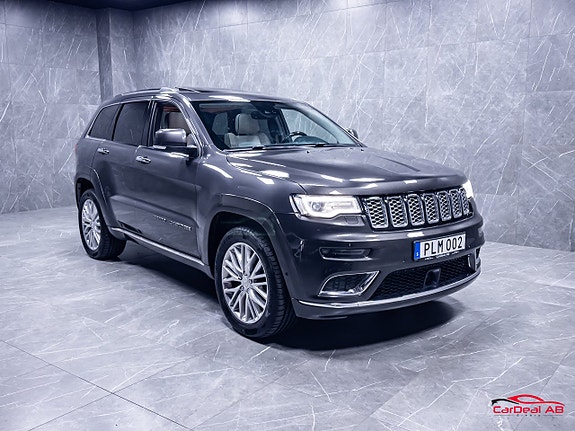Jeep Grand Cherokee 9 of 30