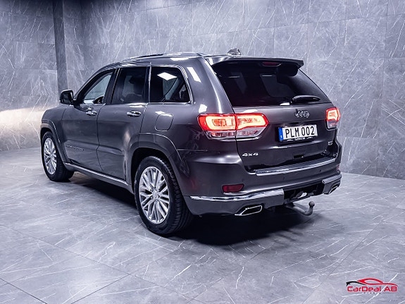 Jeep Grand Cherokee 5 of 30