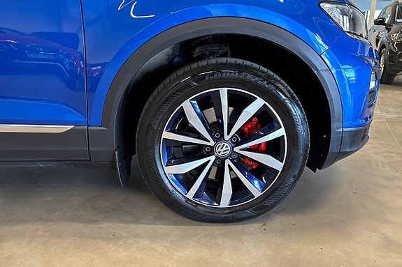 Volkswagen T-Roc 22 of 23