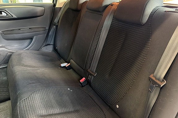 Citroen C4 11 of 14