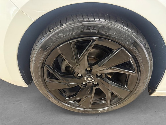 Opel Astra 8 of 21
