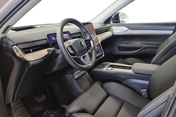Volvo EX90 5 of 5