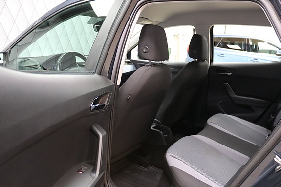 Seat Arona 19 of 20