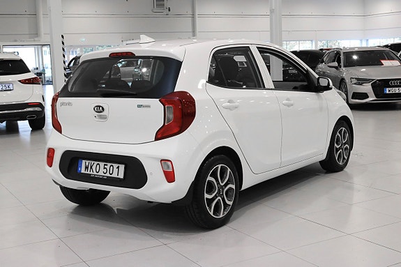 Kia Picanto 4 of 5