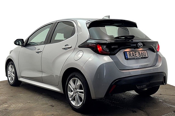 Toyota Yaris 9 of 29