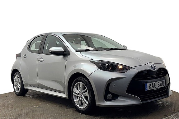 Toyota Yaris 4 of 29