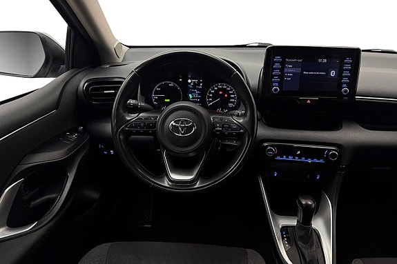 Toyota Yaris 17 of 29