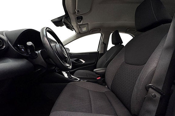 Toyota Yaris 12 of 29