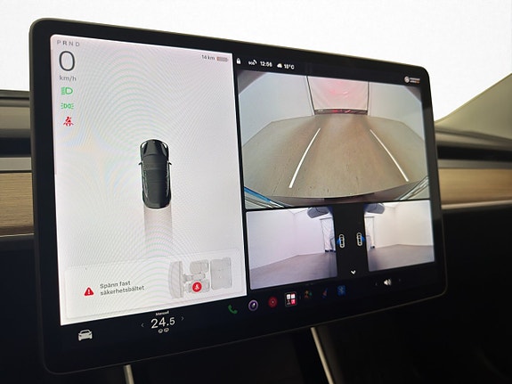 Tesla Model 3 18 of 30