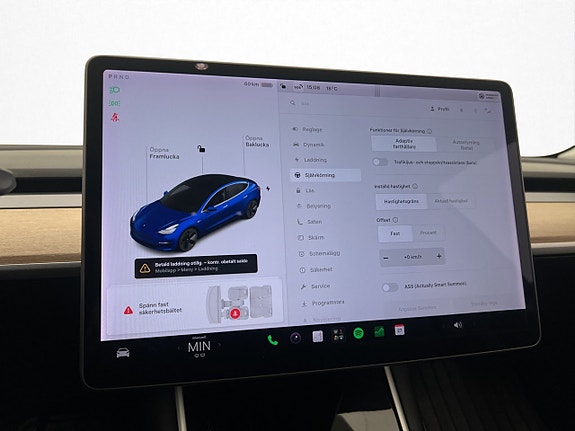 Tesla Model 3 20 of 30
