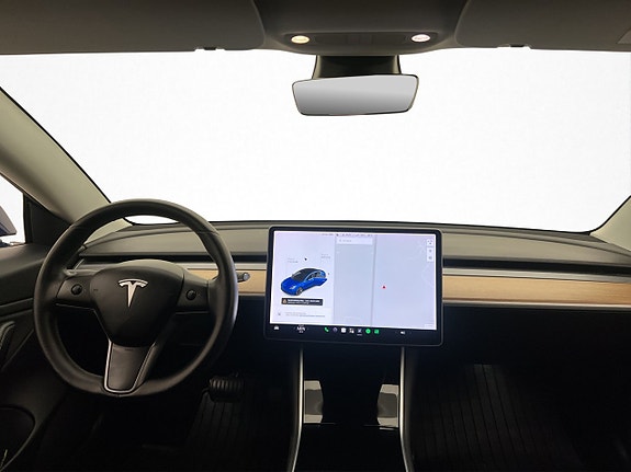 Tesla Model 3 12 of 30