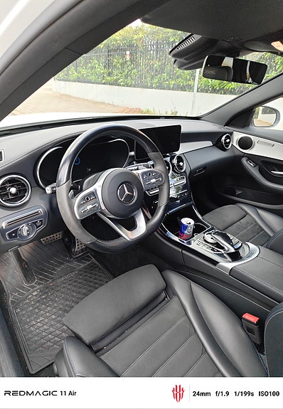 Mercedes-Benz C300 5 of 5