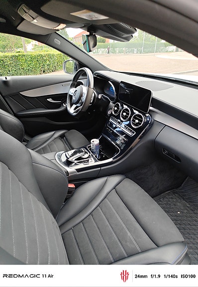 Mercedes-Benz C300 6 of 7