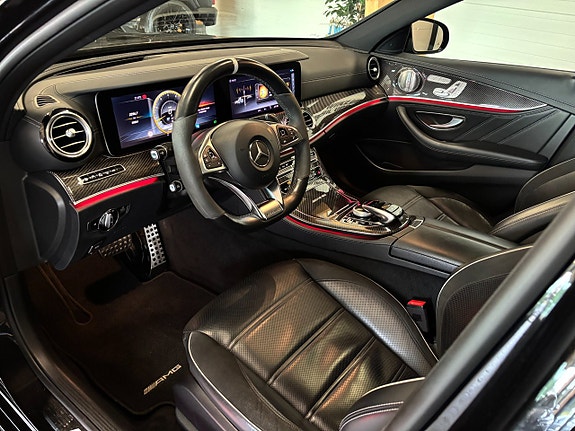 Mercedes-Benz E63 6 of 25