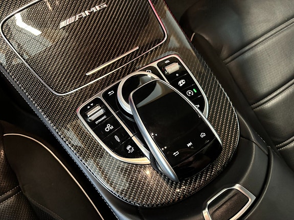 Mercedes-Benz E63 12 of 25