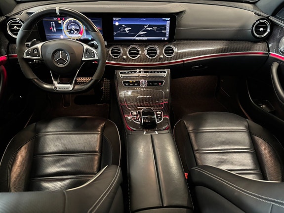 Mercedes-Benz E63 22 of 25