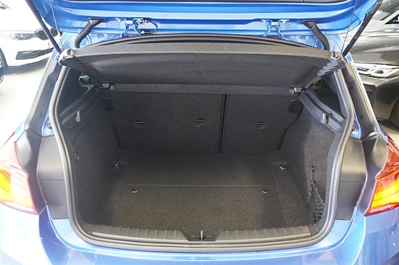 BMW 118i 14 of 14