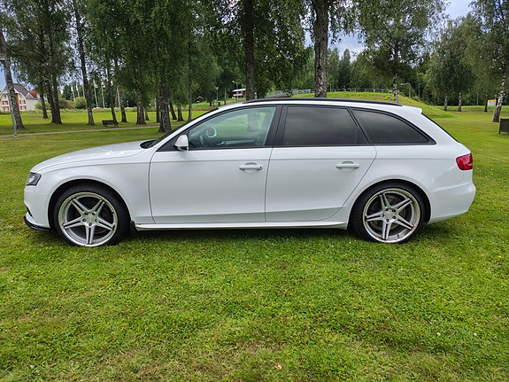 Audi A4 2 of 5