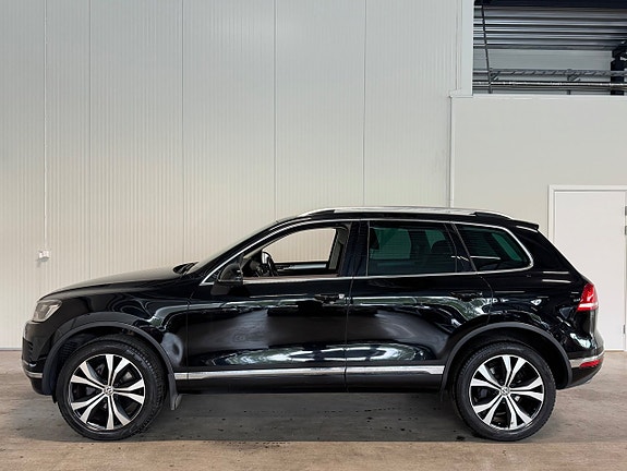 Volkswagen Touareg 5 of 5