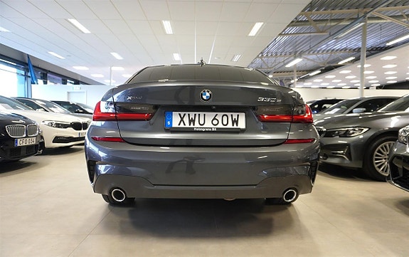 BMW 330e 5 of 24