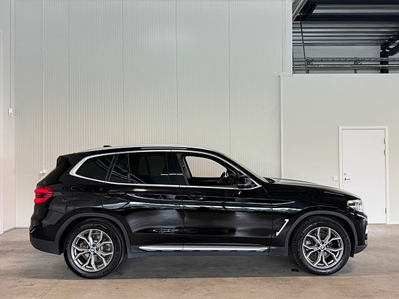 BMW X3 2 of 5