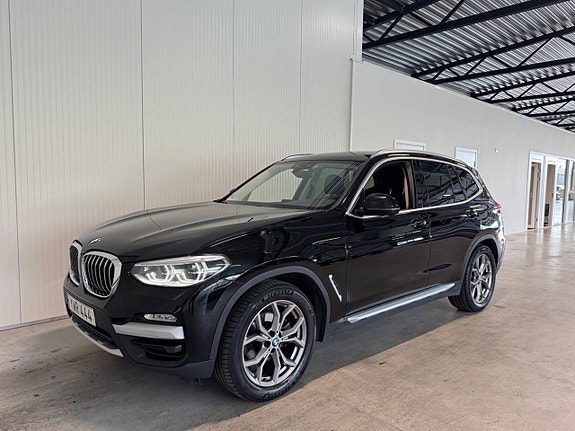 BMW X3 4 of 5