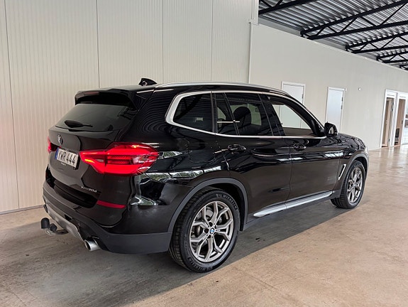 BMW X3 3 of 5