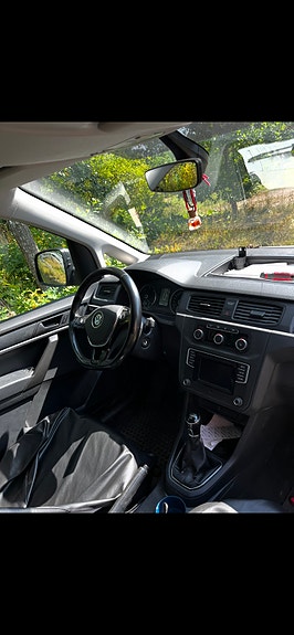 Volkswagen Caddy 6 of 6
