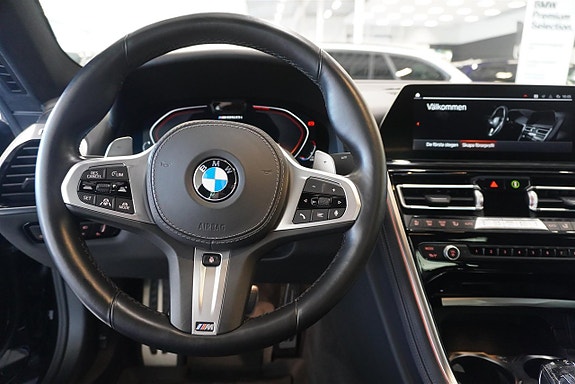 BMW M850i 13 of 13