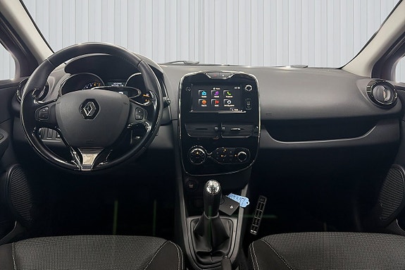 Renault Clio 10 of 18