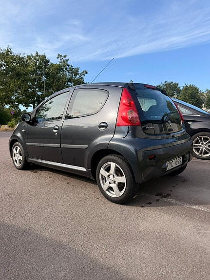 Peugeot 107 2 of 4