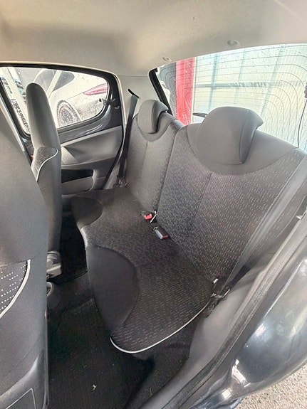 Peugeot 107 4 of 4