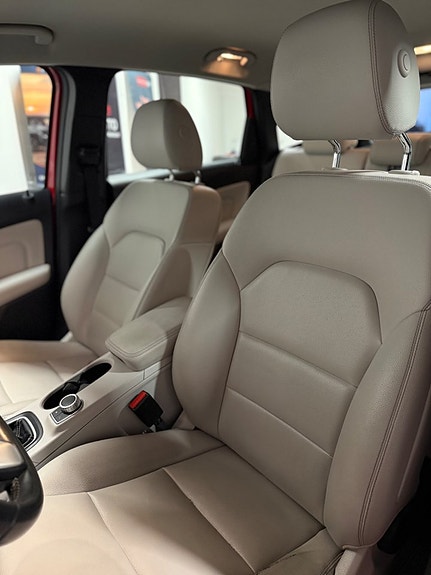 Mercedes-Benz B200 17 of 18