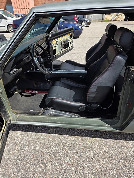 Dodge Dart 3 of 7